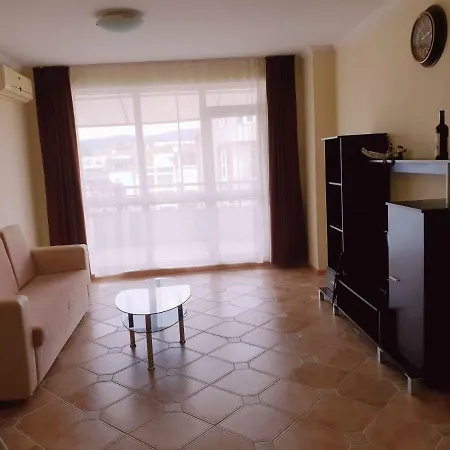 Central Plaza Studio Apartment Sunny Beach